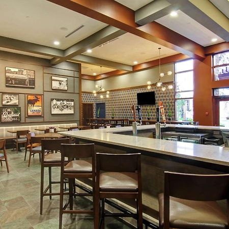 Doubletree Fallsview Resort & Spa By Hilton - Niagara Şelalesi Dış mekan fotoğraf