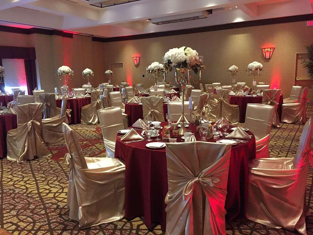 Doubletree Fallsview Resort & Spa By Hilton - Niagara Şelalesi Konforlar fotoğraf