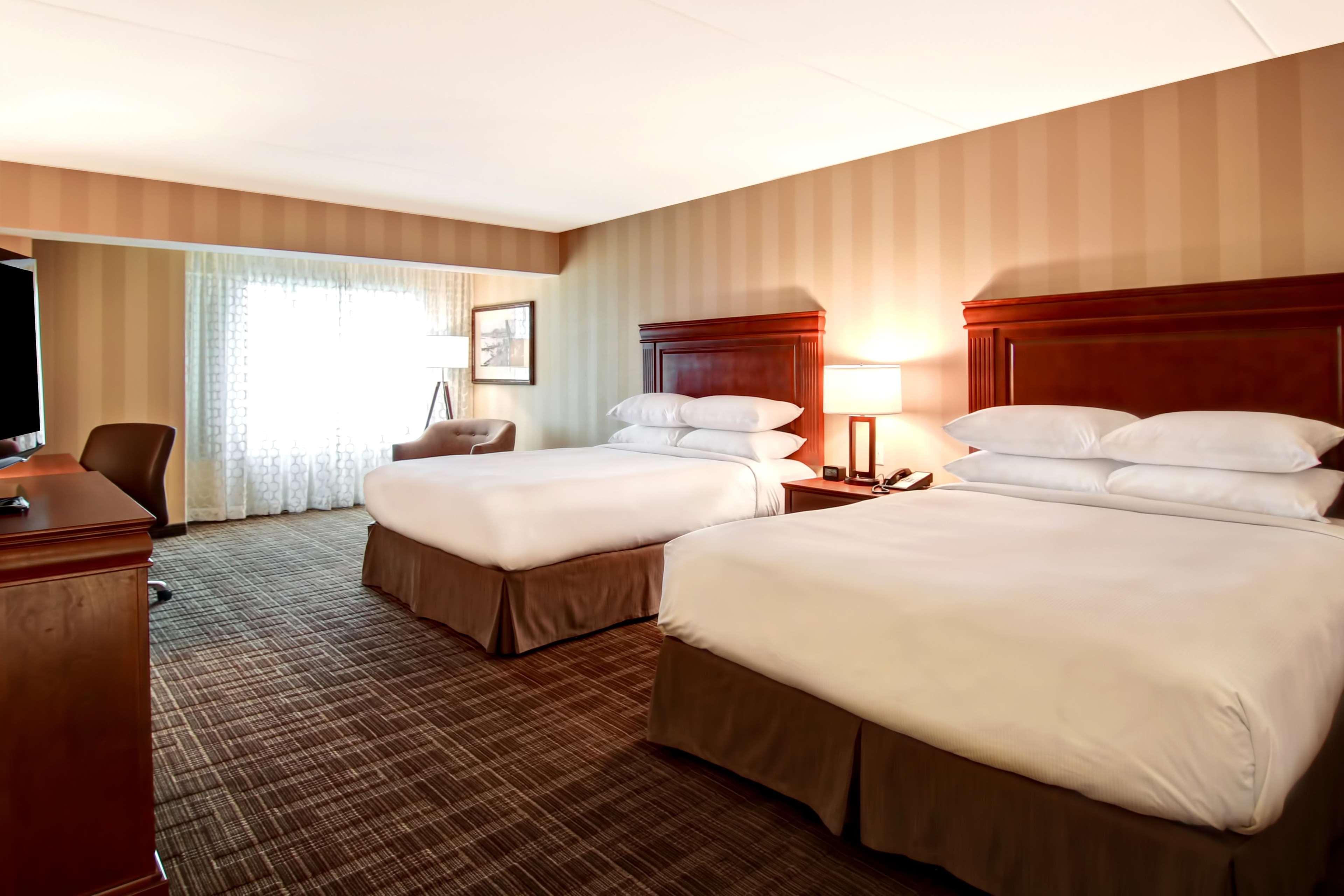 Doubletree Fallsview Resort & Spa By Hilton - Niagara Şelalesi Dış mekan fotoğraf