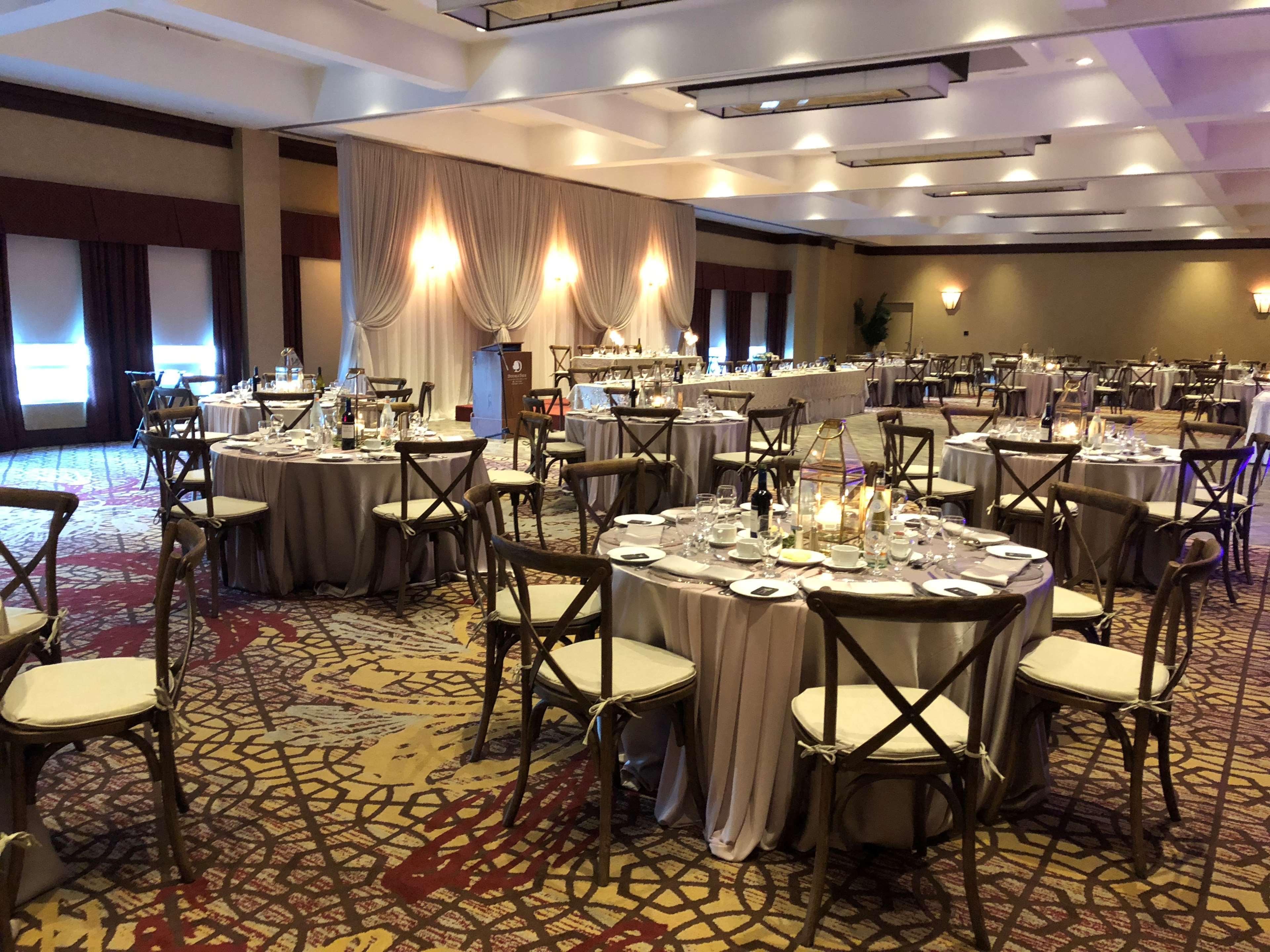 Doubletree Fallsview Resort & Spa By Hilton - Niagara Şelalesi Dış mekan fotoğraf