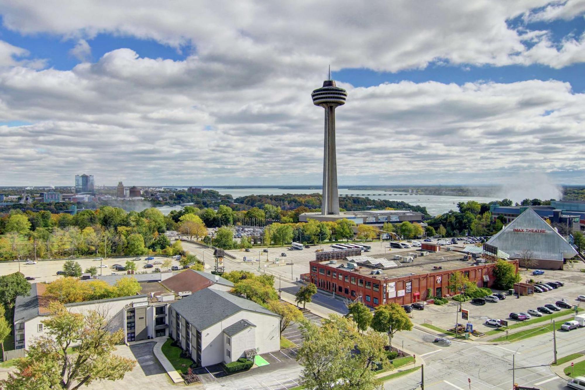 Doubletree Fallsview Resort & Spa By Hilton - Niagara Şelalesi Dış mekan fotoğraf