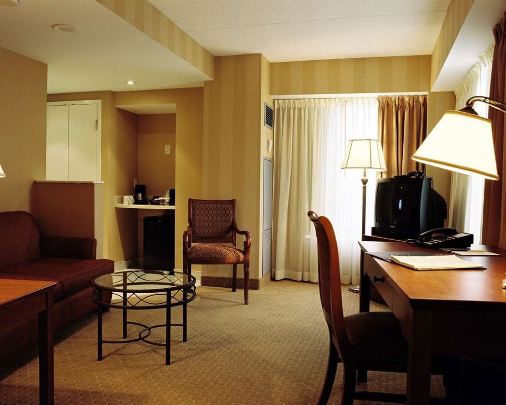 Doubletree Fallsview Resort & Spa By Hilton - Niagara Şelalesi Oda fotoğraf